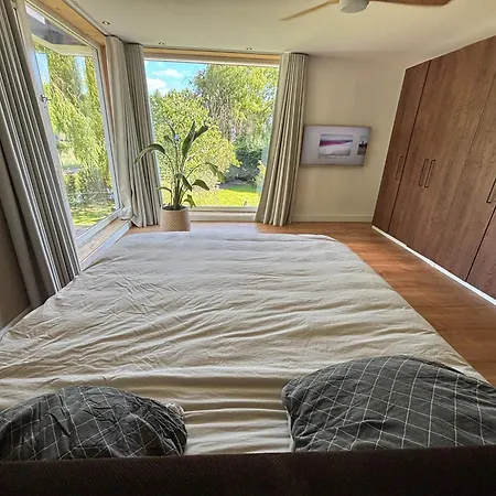 Holiday home Modern Family