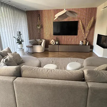 Holiday home Modern Family *